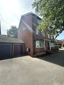 Pear Tree Court, Rugeley