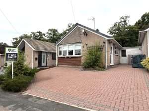 Bridle Walk, Etchinghill, Rugeley